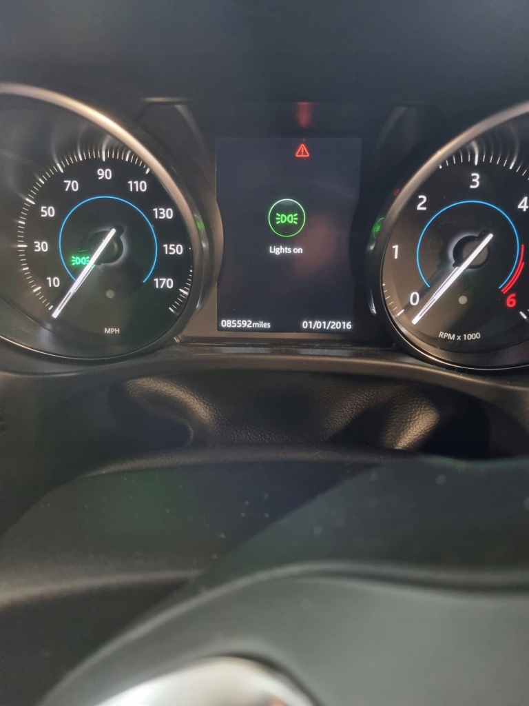 Коробка передач передач автоматическая коробка передач 8hp-45 h7a3-7000-cef-pace x761 xf x250 velar 2.0d Оригинал