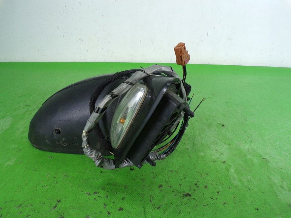 фото №7, Peugeot 207 зеркало правое лак exld