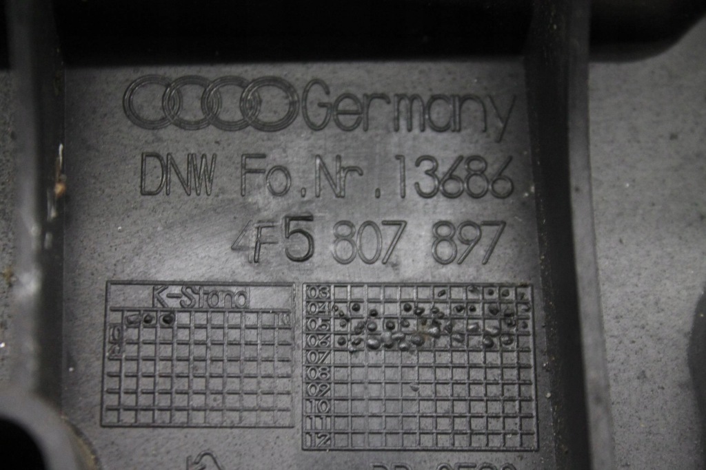 Направляющая левый задняя задний 4f5807897 audi a6 c6 sedan с Разборки