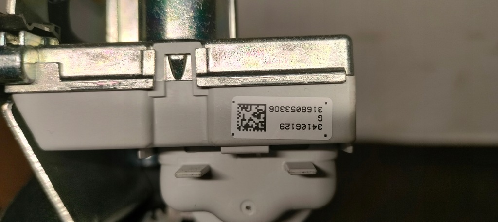 фото №7, Pas безпеки правий перед mercedes ml gle w166