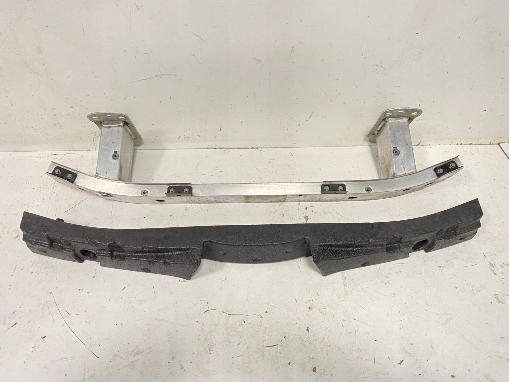 Балка абсорбер бампера передняя alfa romeo giulia quadrifoglio v6 2,9 qv Киев