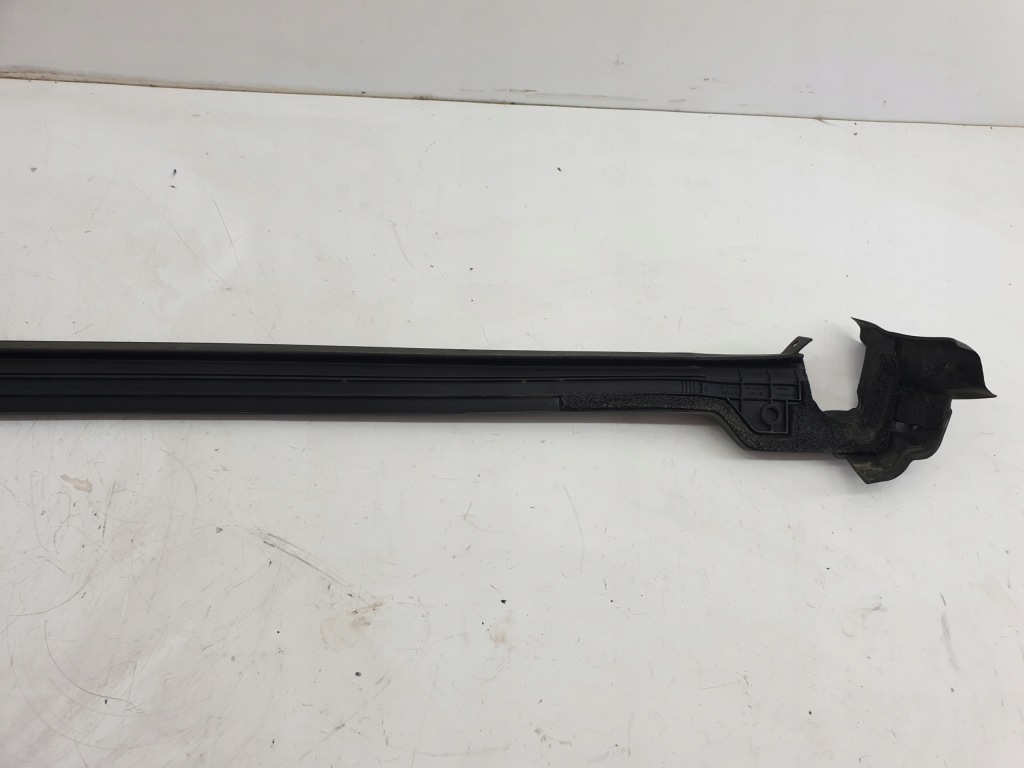 фото №10, Прокладка скло лобове перед передня jeep wrangler jl iv 18-24 68447905a