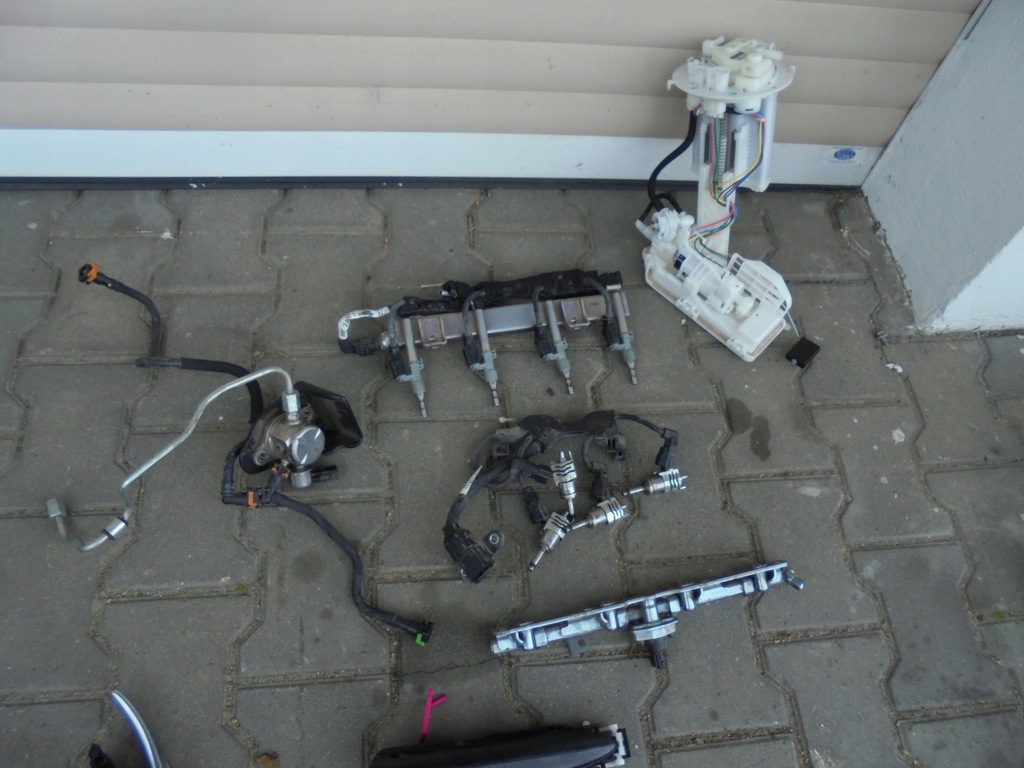 фото №5, Toyota , lexus насос топлива датчик 77020-33510