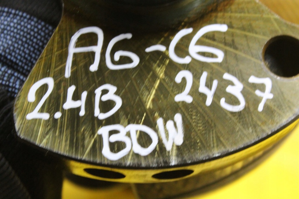 Wał коленчатый a6 c6 a4 b7 2.4 b bdw 06eg Доставка