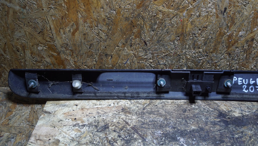 фото №9, Накладка мікровимикач кришки задня peugeot 207 lift hb 3d exld