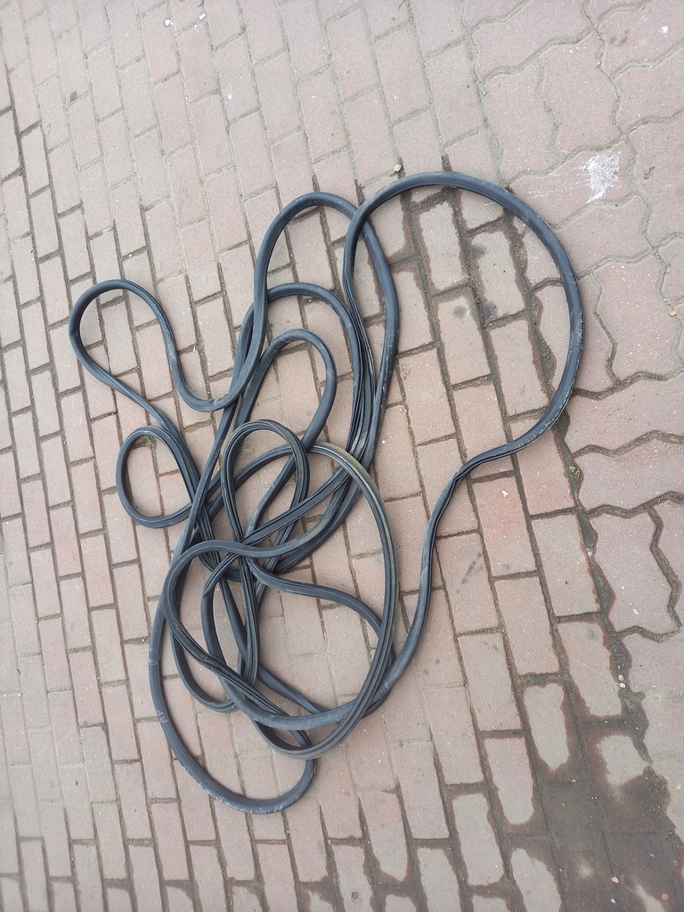 фото №1, Прокладка двері перед задня opel astra k 2016- hb