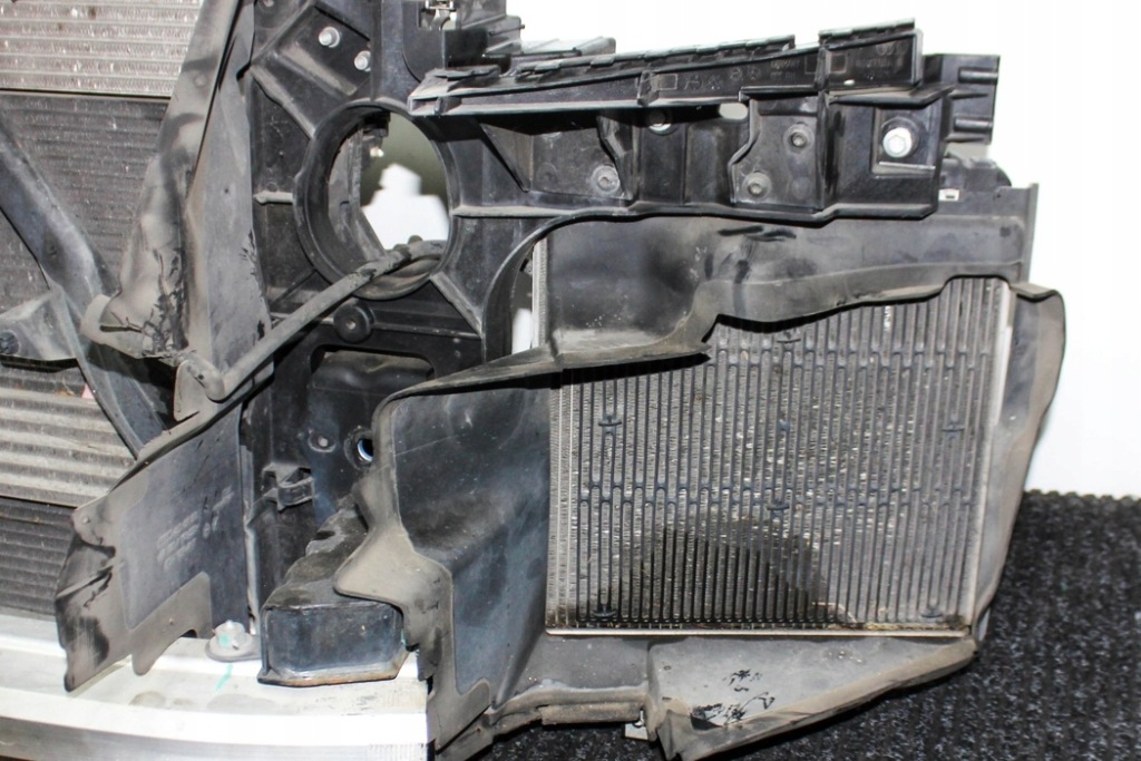 Комплектный  ремень передний audi q7 4l 7l0959455f 3.0l бензиновый 200kw 2013 Цена