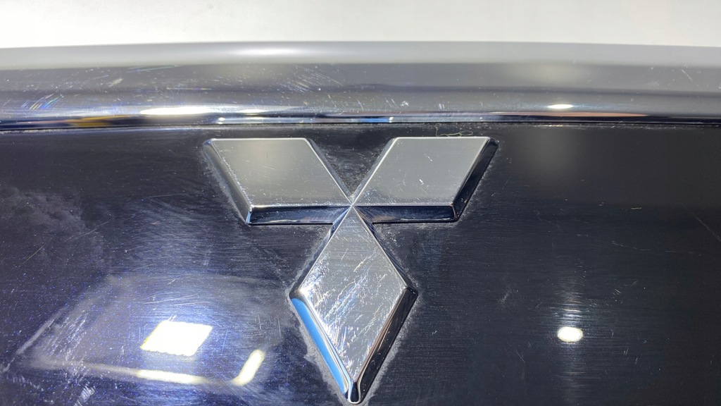 фото №7, Молдинг кришки mitsubishi outlander 5817a022zz