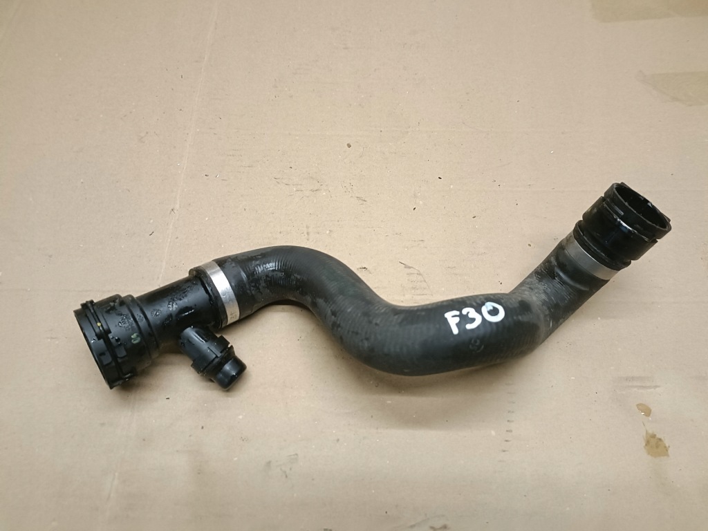 фото №1, Bmw 3 f30 f35 f31 2016 шланг / wąż радіатора