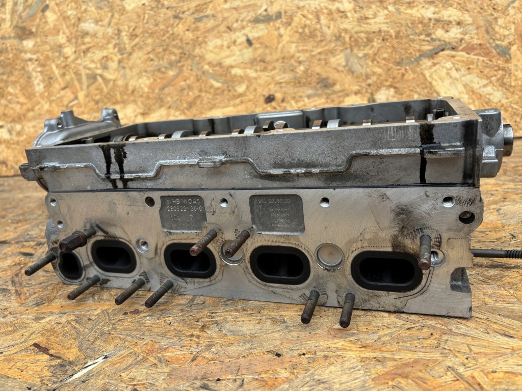 Audi vw головка комплектна 05l044ah 05l103308s 05l103308t Київ