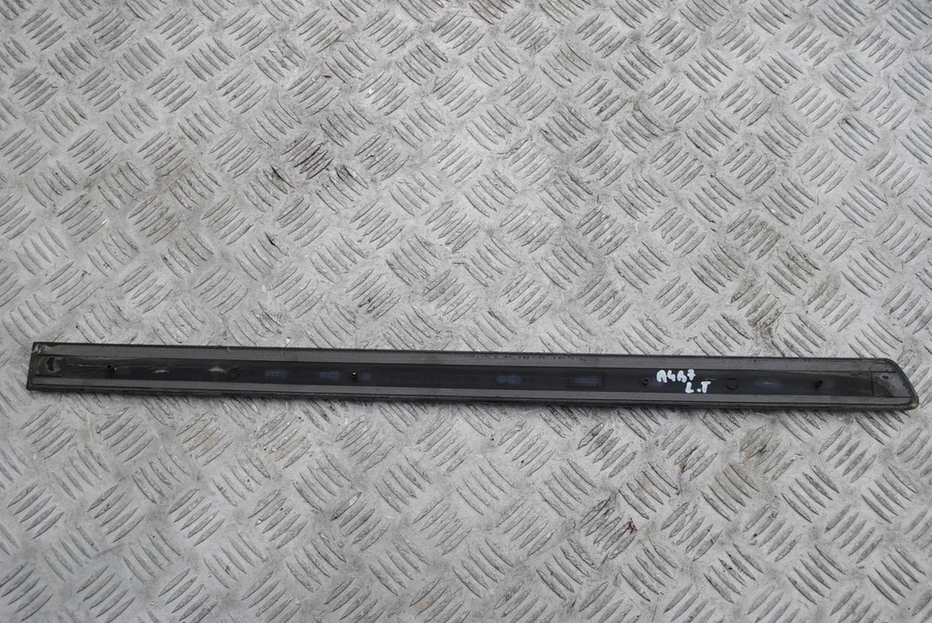 фото №6, Молдинг двері лівий задня s-line 8e0853963 audi a4 b7