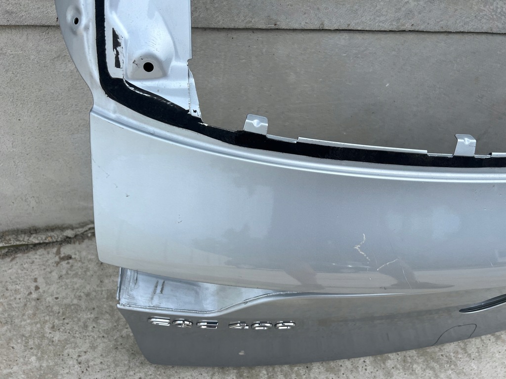 фото №8, Кришка багажника задня задня mercedes eqc