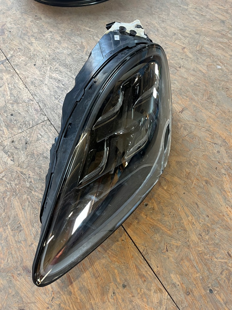 фото №1, Porsche cayenne левый фара 9y0941035j