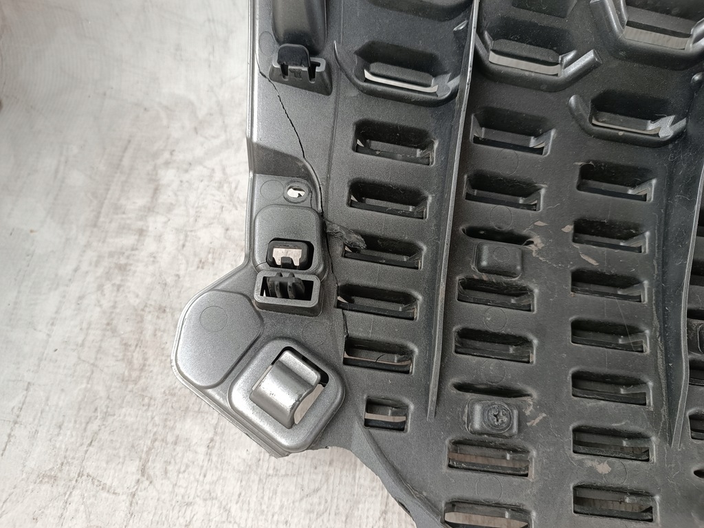 фото №9, Jaguar i-pace 2018-2023 решётка радиатора решётка радиатора w бампер решётка