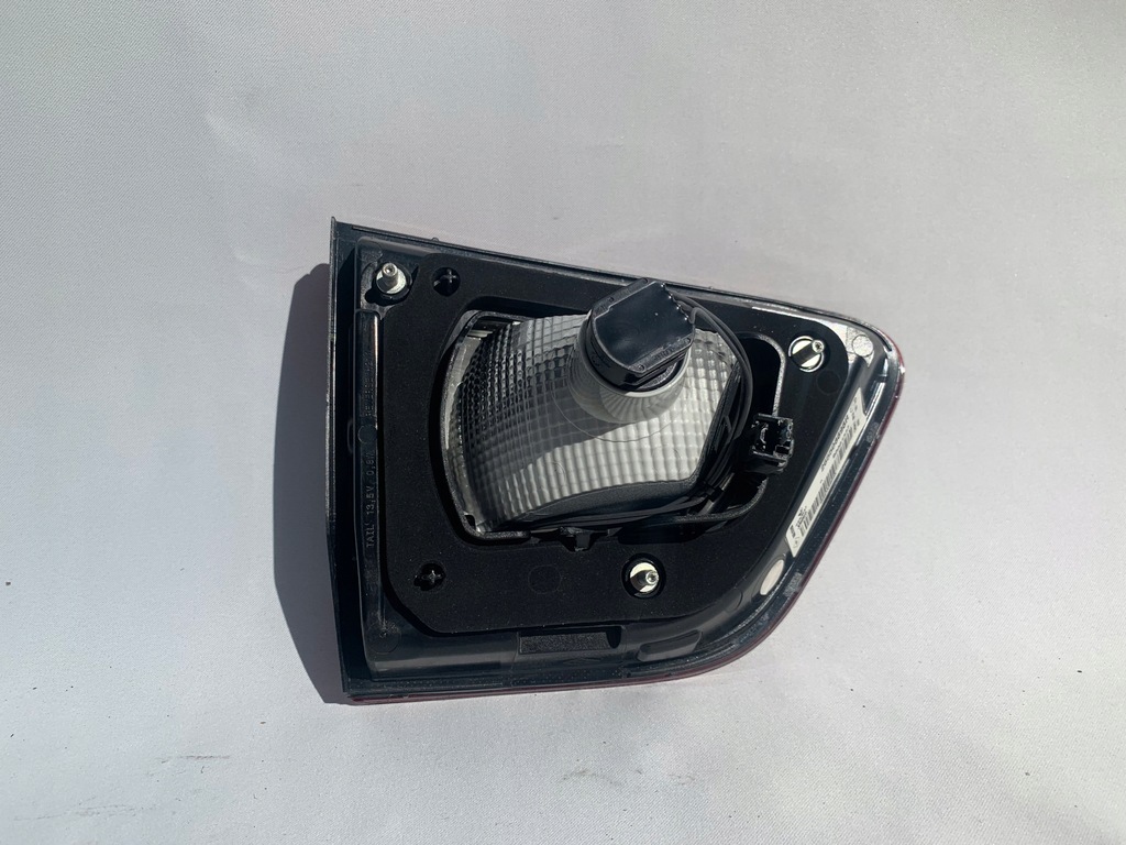 фото №2, Лампа led правий задня w кришка - renault kadjar