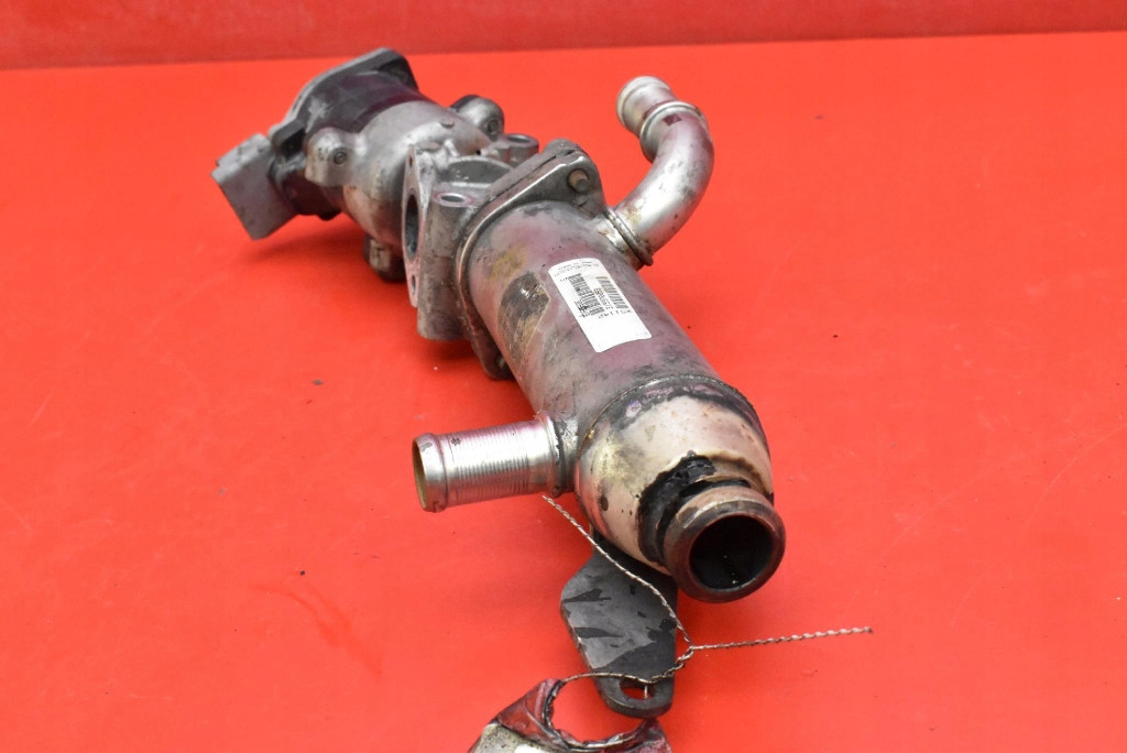 Клапан egr 4r8q-9y493-bj jaguar xj x358 2.7 tdv6 204 km 07-09 Оригинал