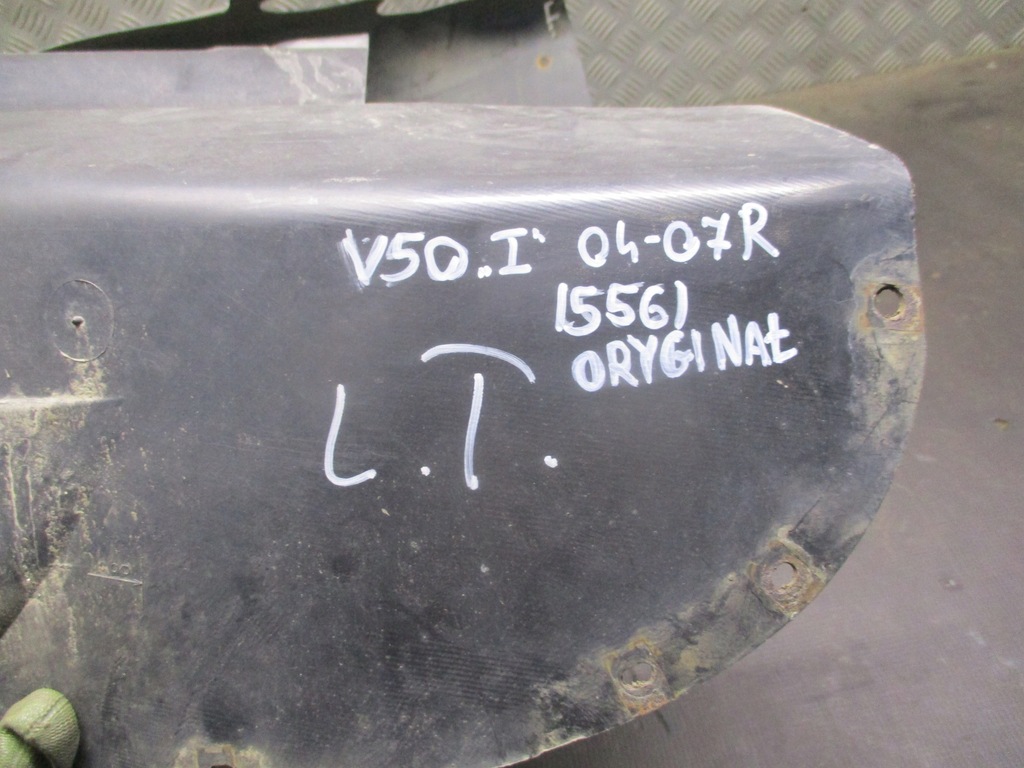 фото №8, Підкрилок лівий задня 30678139 volvo v50 i 04-07r