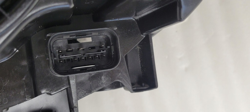 фото №12, Лампа права передня bmw 2 f22 f23 звичайна 2013- 7304462-12