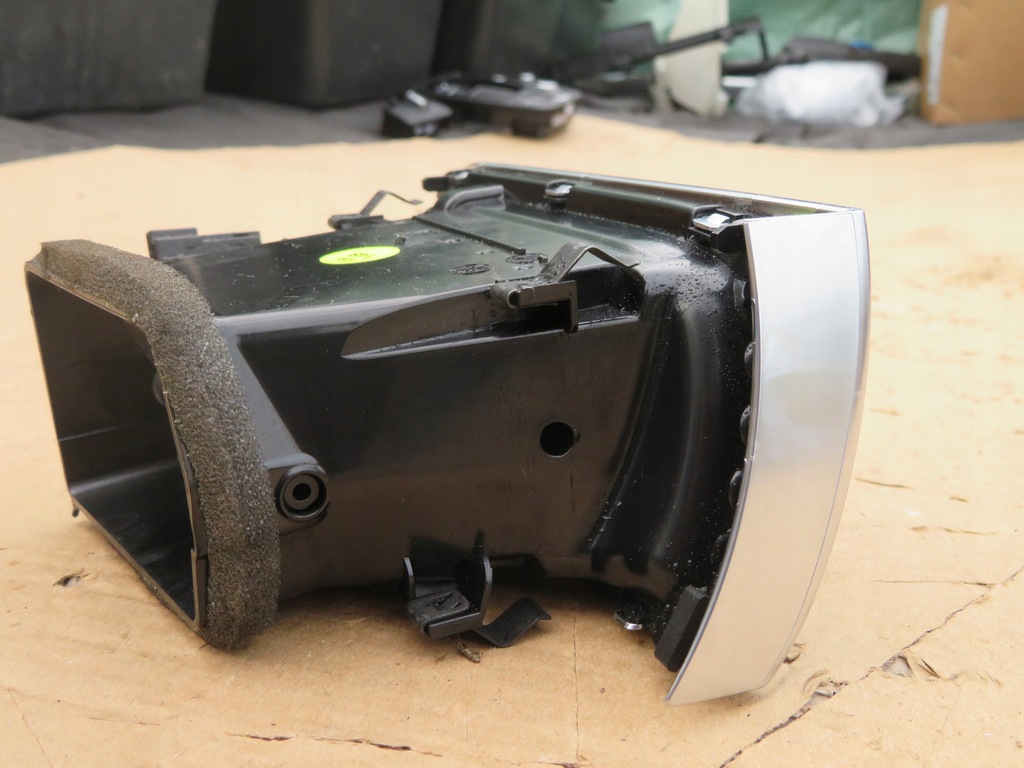 фото №6, Audi a7 s7 rs7 c7 4g8 решётка обдув 4g8820902