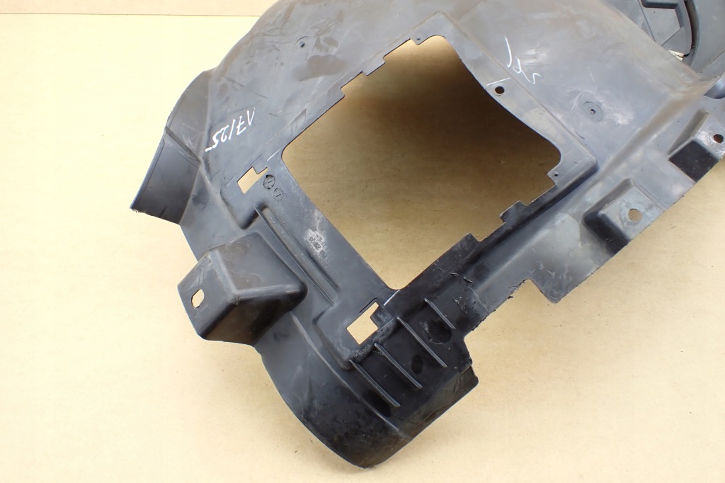 Mercedes gle w166 15- подкрылок правое перед передние a1668802905 оригинальный номер Цена