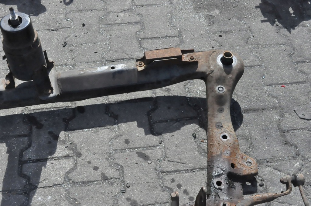 Lexus rx ii 3.3 v6 подрамник подвеска в Украине