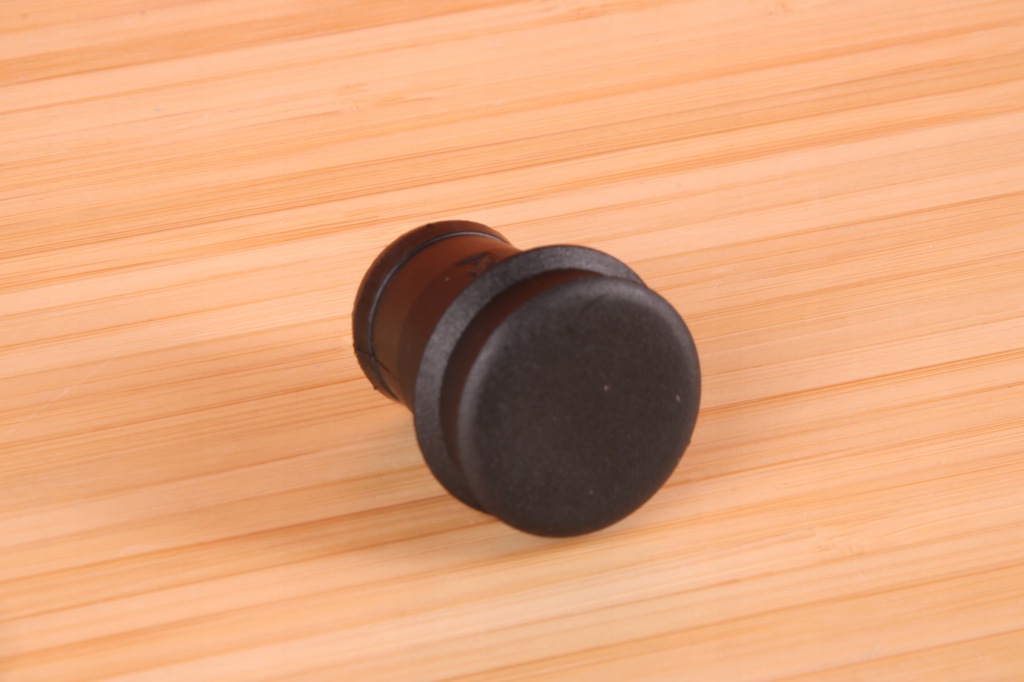 фото №1, Bmw f45 f46 заглушка вкладыш разъём прикуривателя 9352359