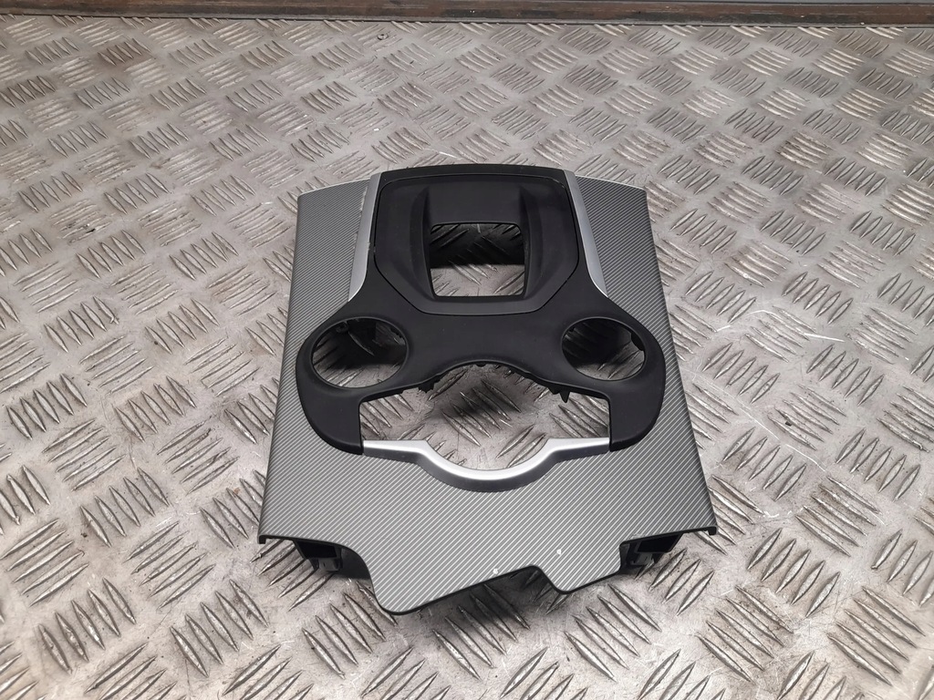 фото №1, Alfa romeo stelvio 508038 середина чехлы