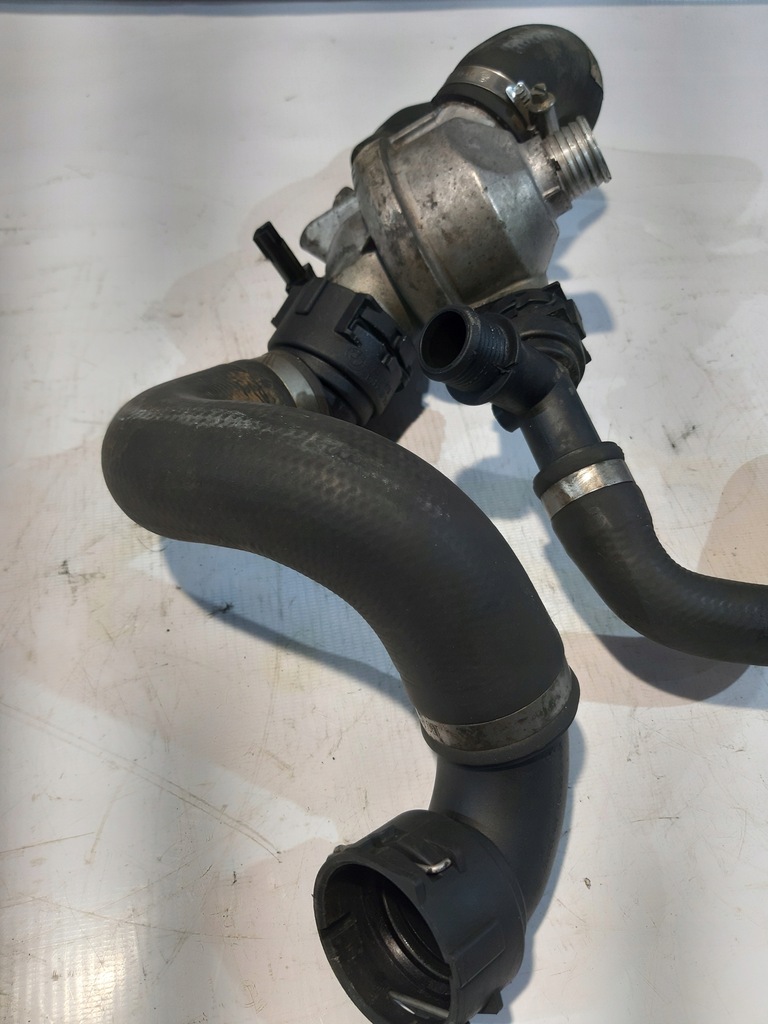 фото №8, Bmw e90 2.5 b оригинальный номер 11997710 корпус термостата wahler с шланги