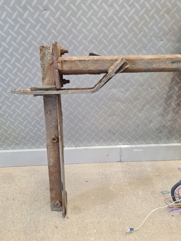 фото №13, Hak буксировочный жгут модуль opel astra iv j kombi thule