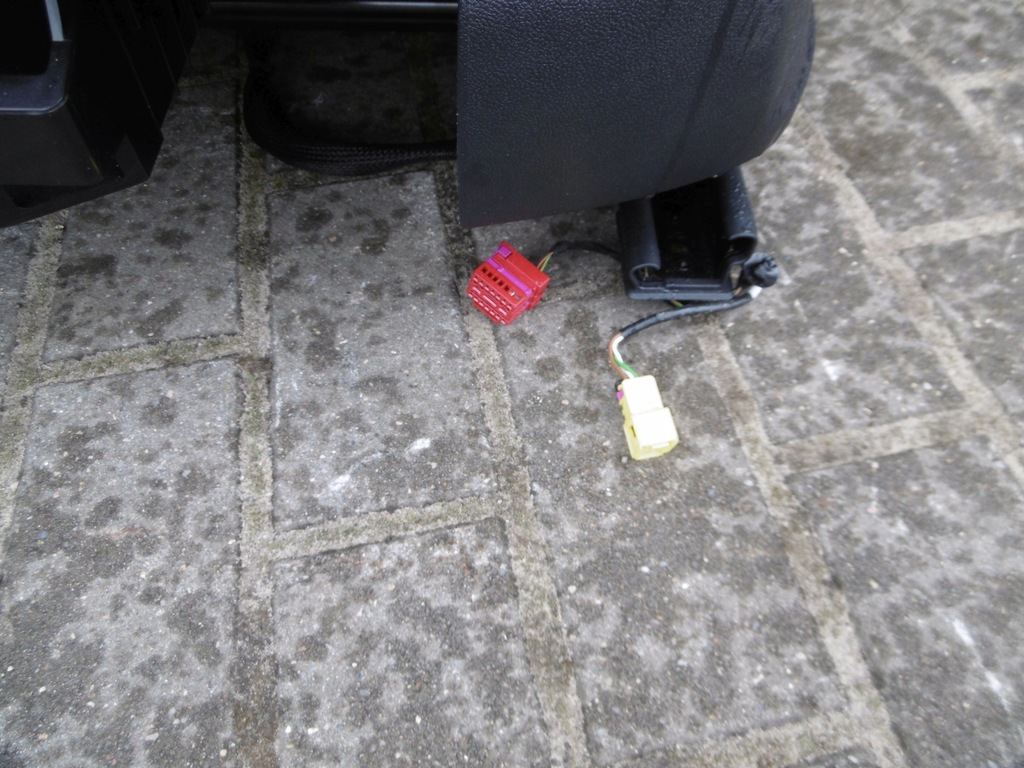 фото №10, Сидіння заднє сидіння vw t-roc комплект