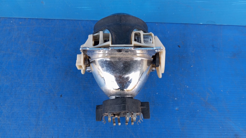 фото №13, Линза лампы перед volkswagen passat b6 bmw e82 e88 89380605 89380613