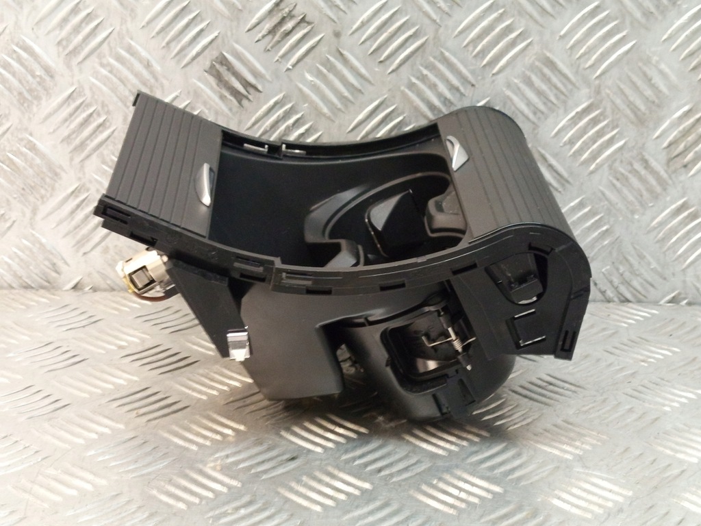 фото №9, Bmw x2 f39 x1 f48 кронштейн do напоїв бардачок консолі центральної 9299529