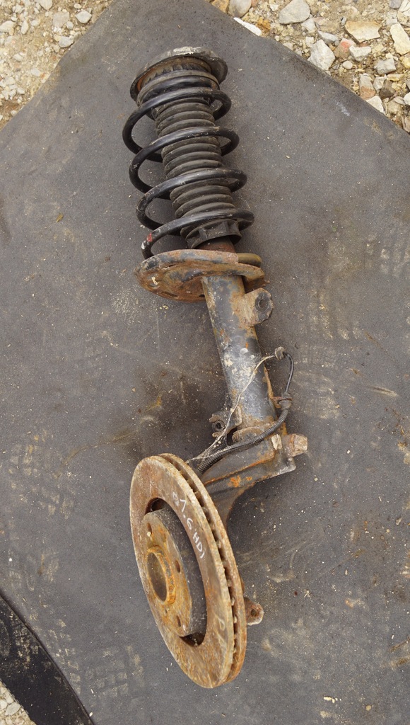 фото №4, Поворотний кулак правий перед peugeot 2008 i 1.6 hdi