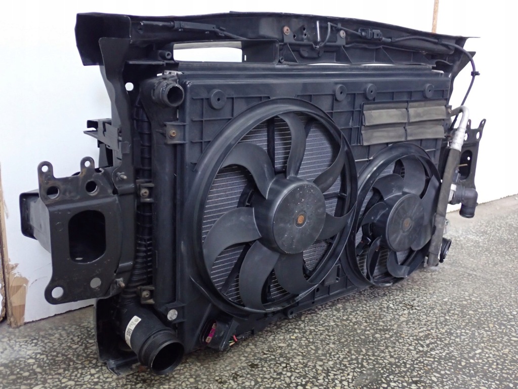 Комплект радиатор вентилятор ремень skoda octavia 2 2.0 tdi 12r Киев