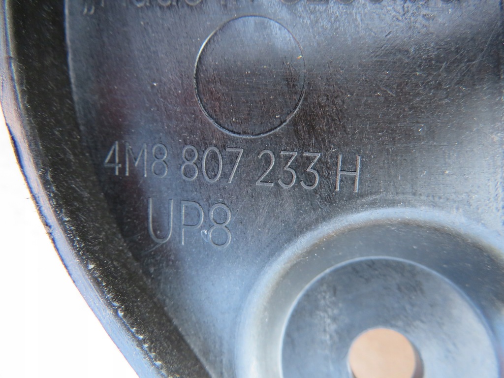 фото №11, Audi q8 sq8 2024 передня захист радіатора середня 4m8807233h