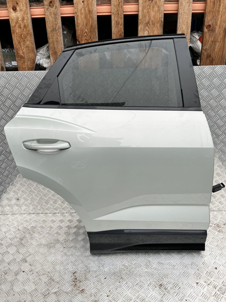 фото №1, Дверь задняя правое audi q3 ii 83a f3 18- lx7e sportback