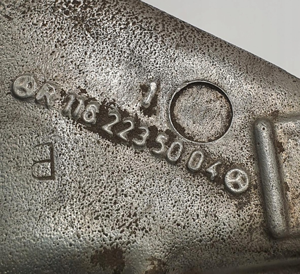 Кронштейн кронштейн двигателя mercedes w126 r1162235004 в Украине