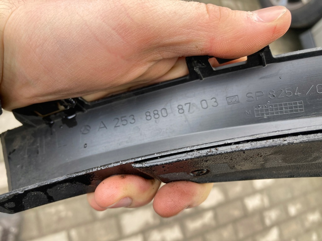 фото №8, Mercedes-benz glc w253 накладка молдинг крыла левый задняя a2538808703