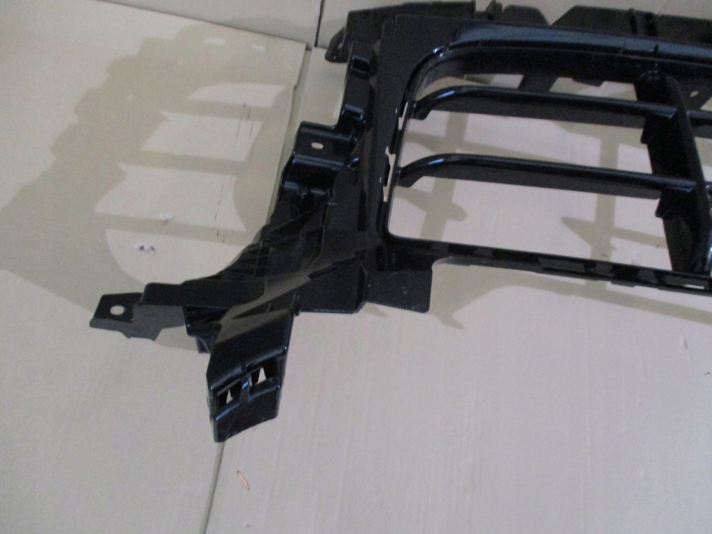 фото №12, Решітка радіатора бампера перед передня porsche cayenne 9y0807683aa