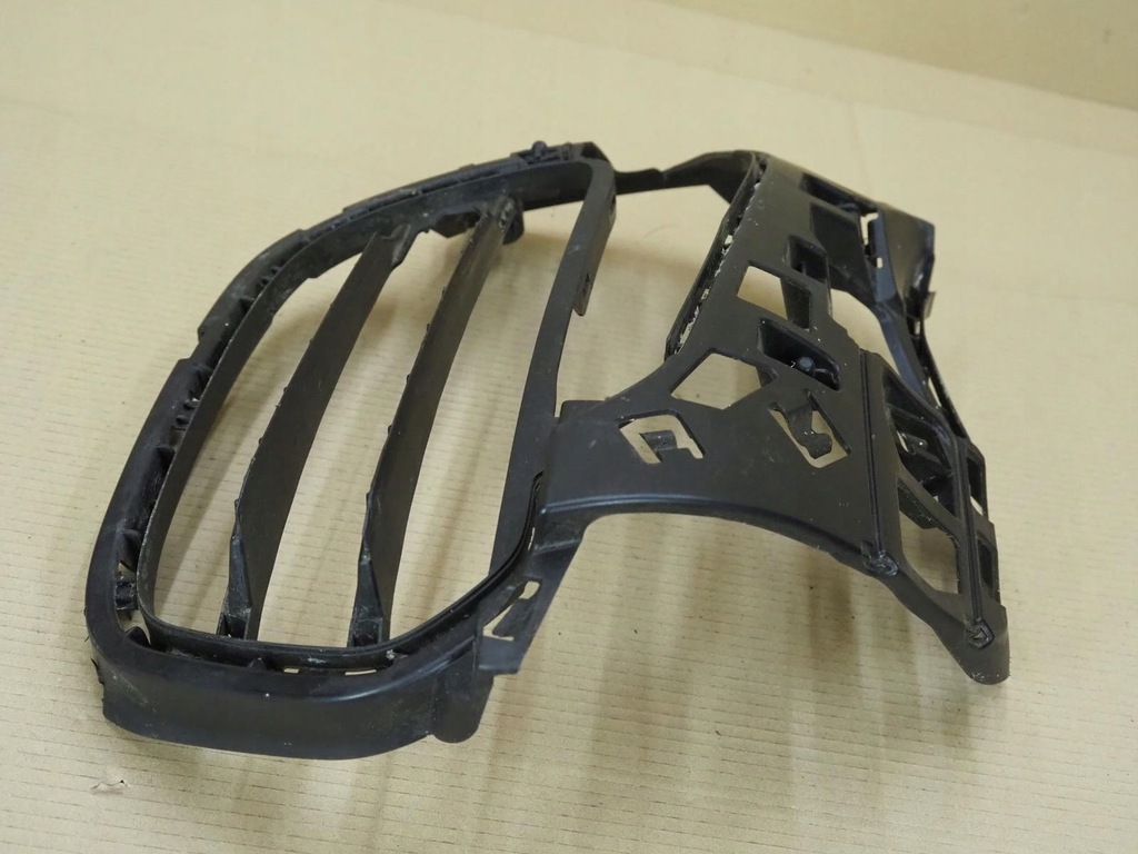 фото №7, Направляющая решётка правая бампера porsche 911 991505564