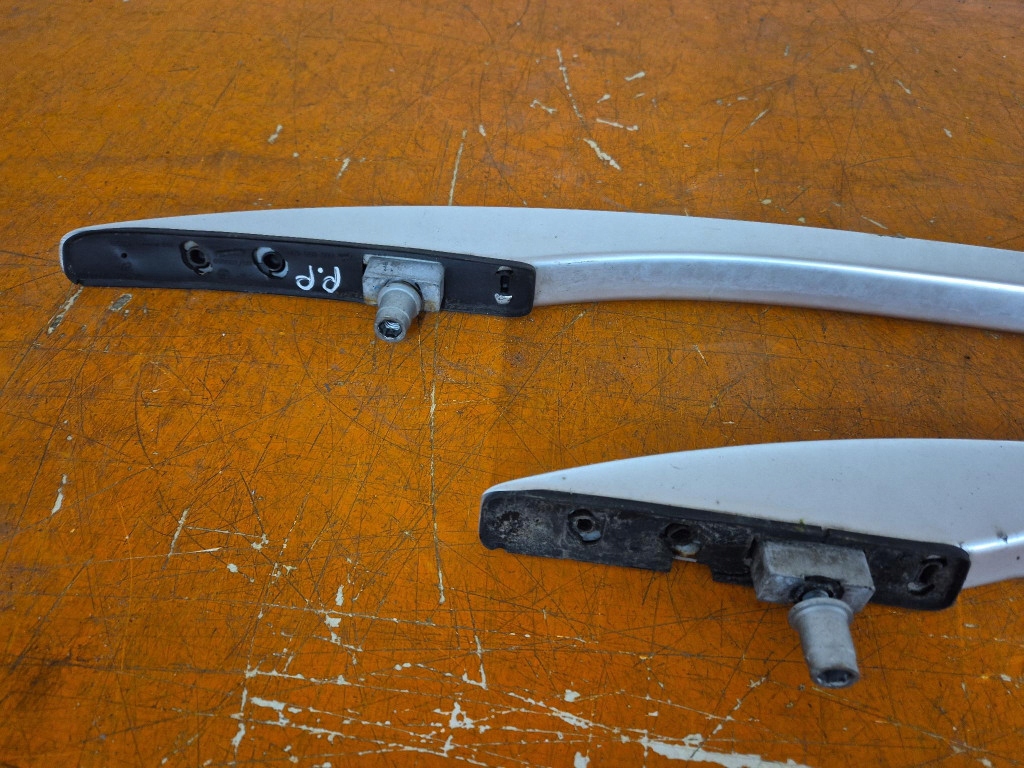 Купить Audi a4 b6 00-05 универсал рейлинги левое  правый  комплект ly9b