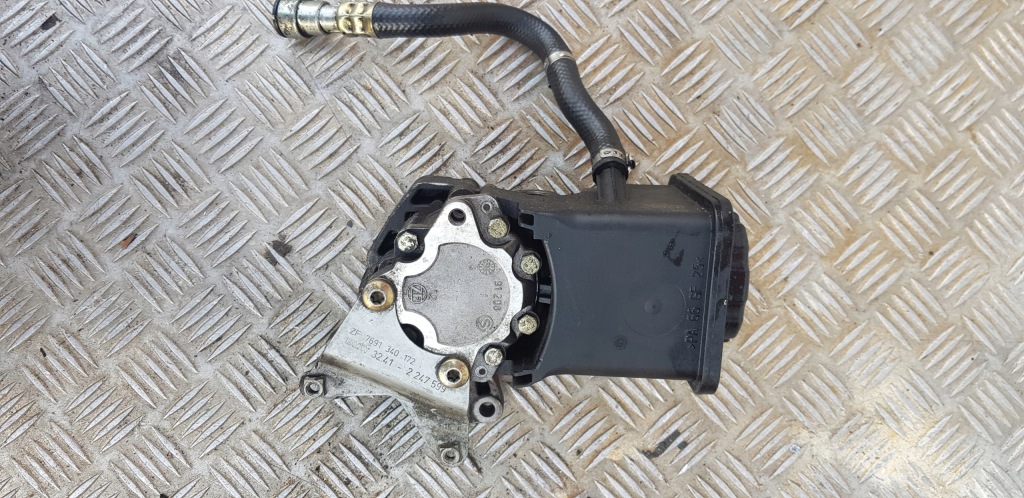 фото №4, Bmw x5 e53 3.0i b насос усилителя