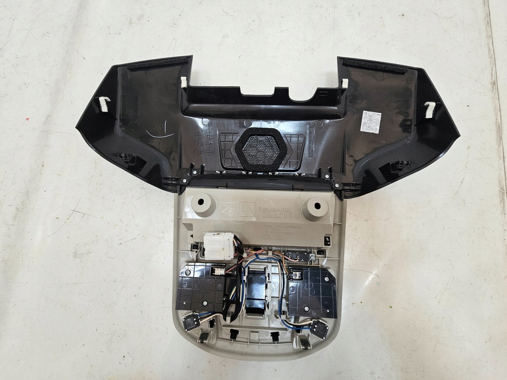 фото №9, Subaru outback vi 20-25 лампа стельовий vc12-129 usa