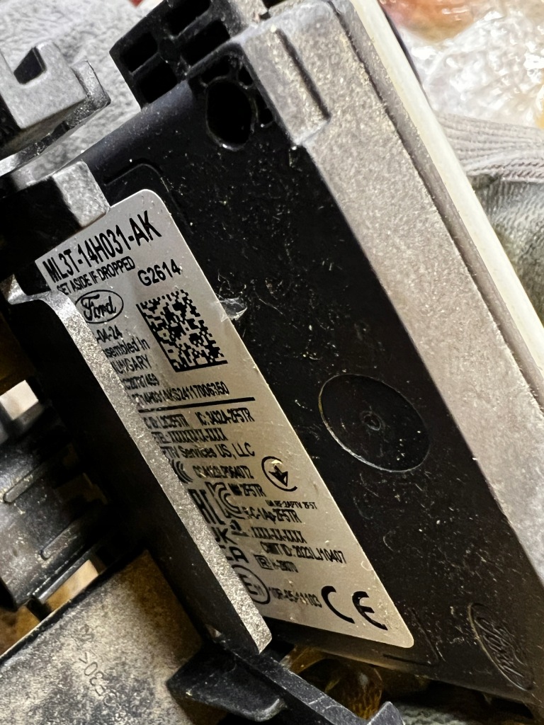 Модуль радар blis мертвого pola правий ford kuga mk3 рестайлінг Недорого