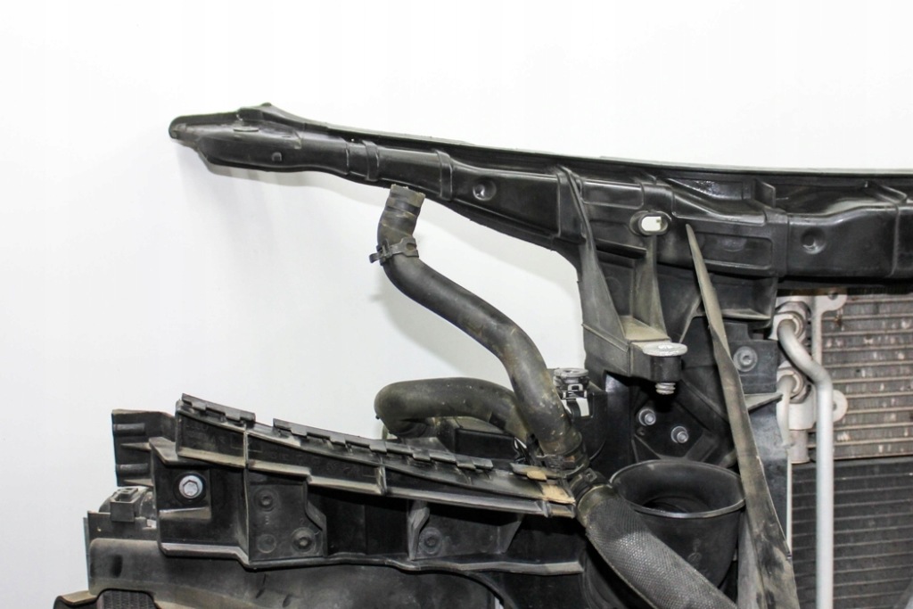 Комплектный  ремень передний audi q7 4l 7l0959455f 3.0l бензиновый 200kw 2013 Доставка