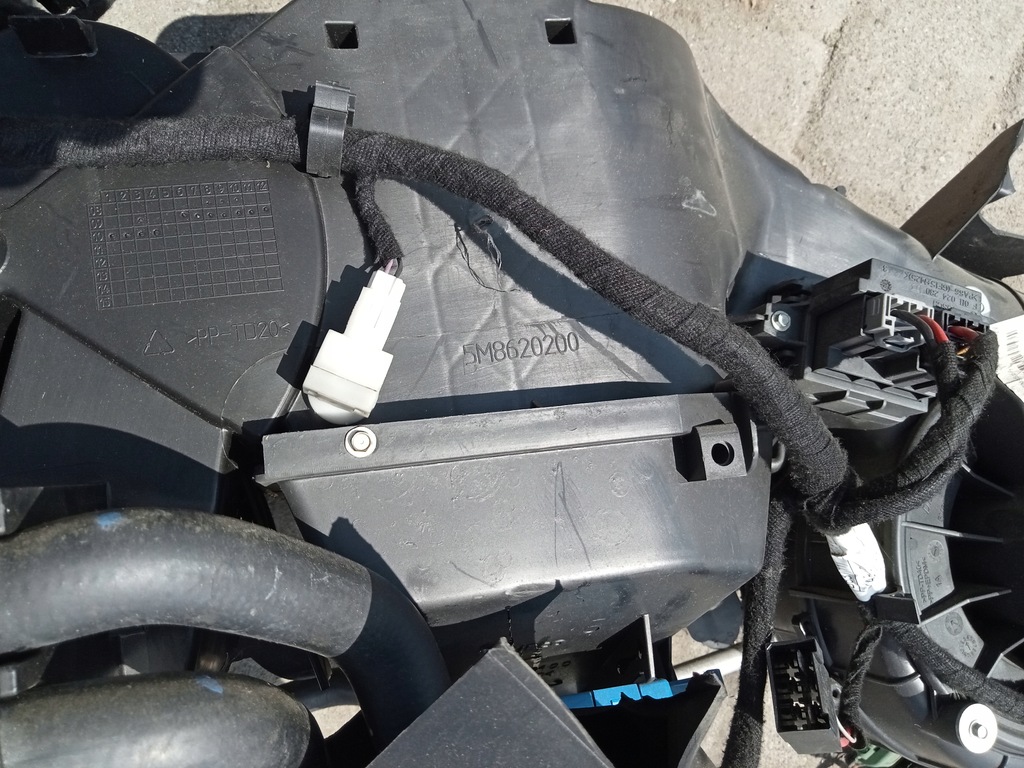 фото №4, Kombajn комплект з джгут i панель nadmuchupod панель iveco daily iv 06-14