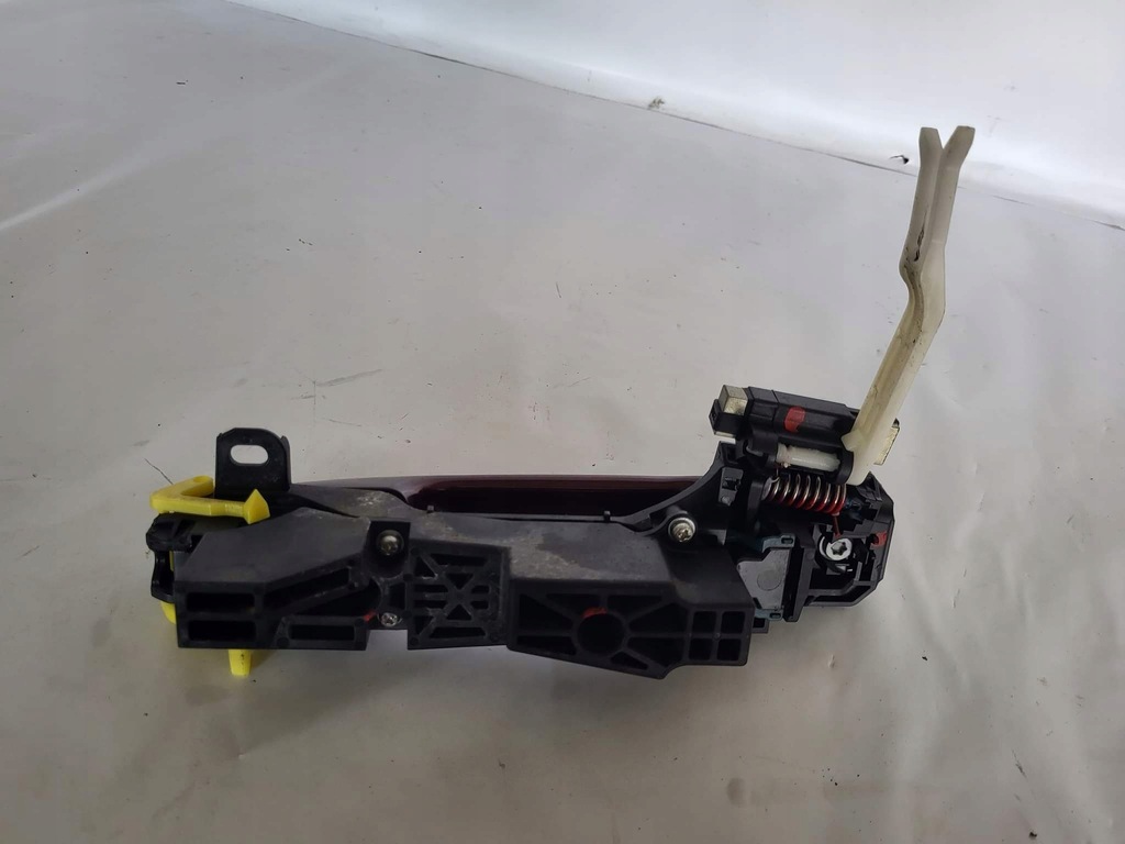 фото №1, Toyota avensis t27 kombi ручка двері права задня