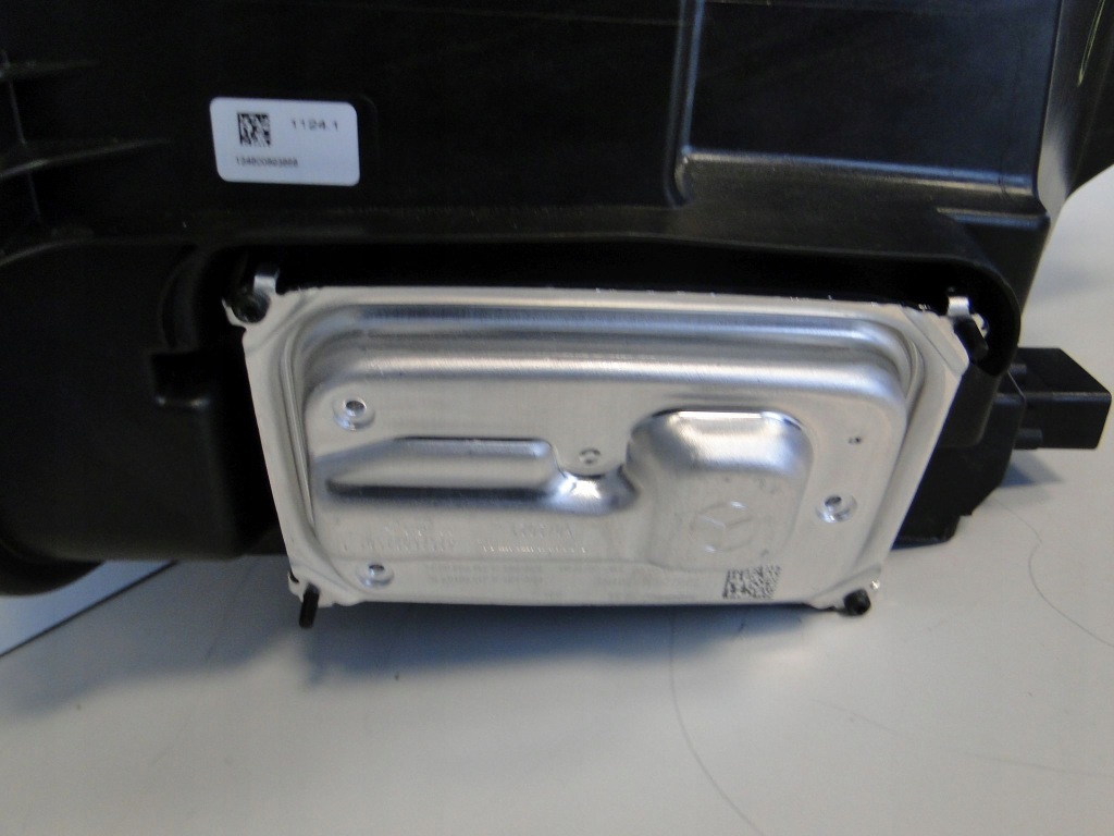 Mercedes glc 253 w253 lift лампа правая led perf Доставка