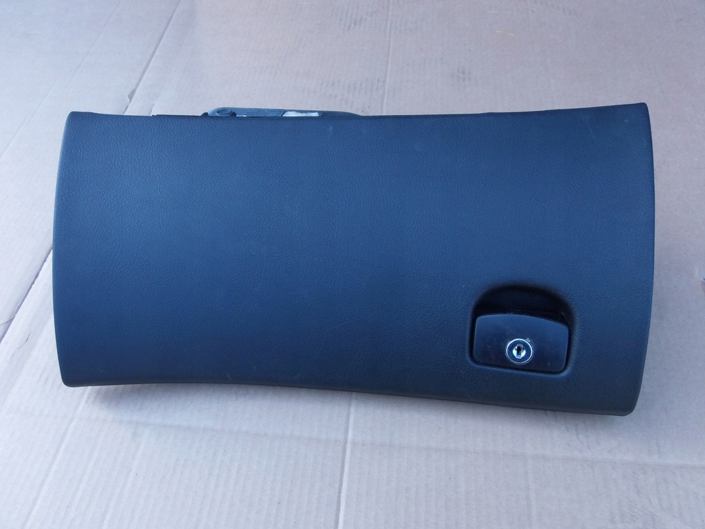 фото №1, Бардачок пасажира peugeot 607