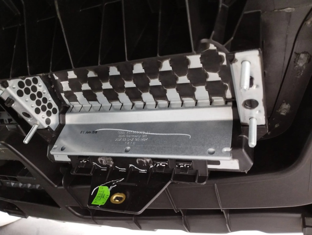 фото №7, Audi a6 c7 4g приборная панель приборная панель консоль head up 4g1858041 оригинал